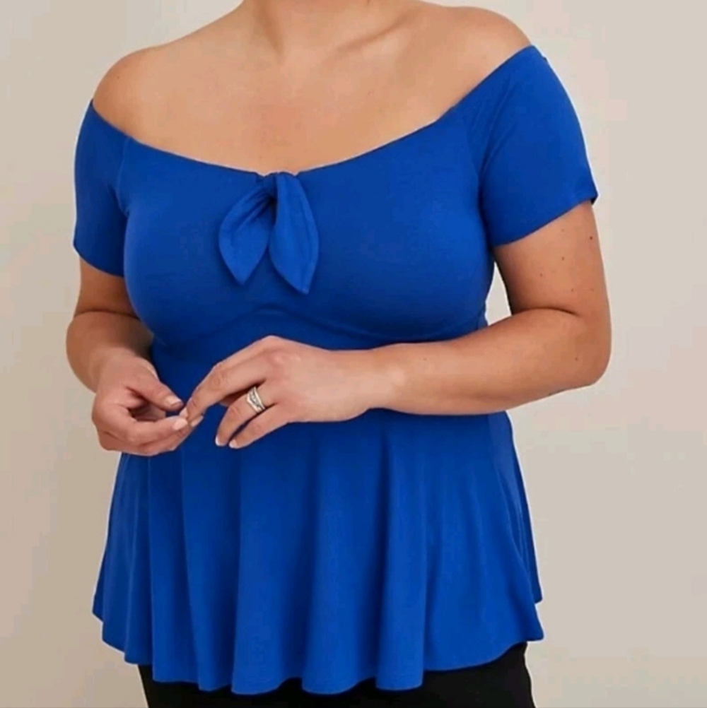 NWT Torrid Size 0 Tie-Front Off-Shoulder Top - Picture 6 of 7